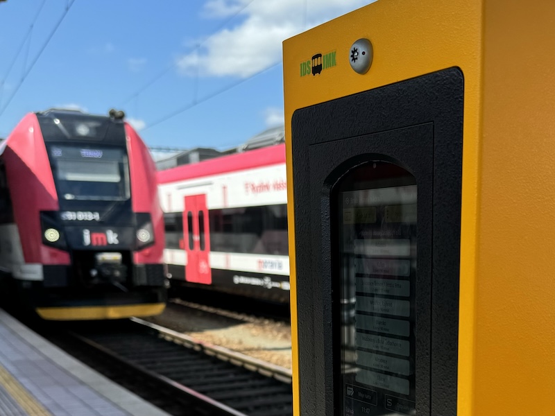 Validátory na nástupištích: moderní cestování bez stresu